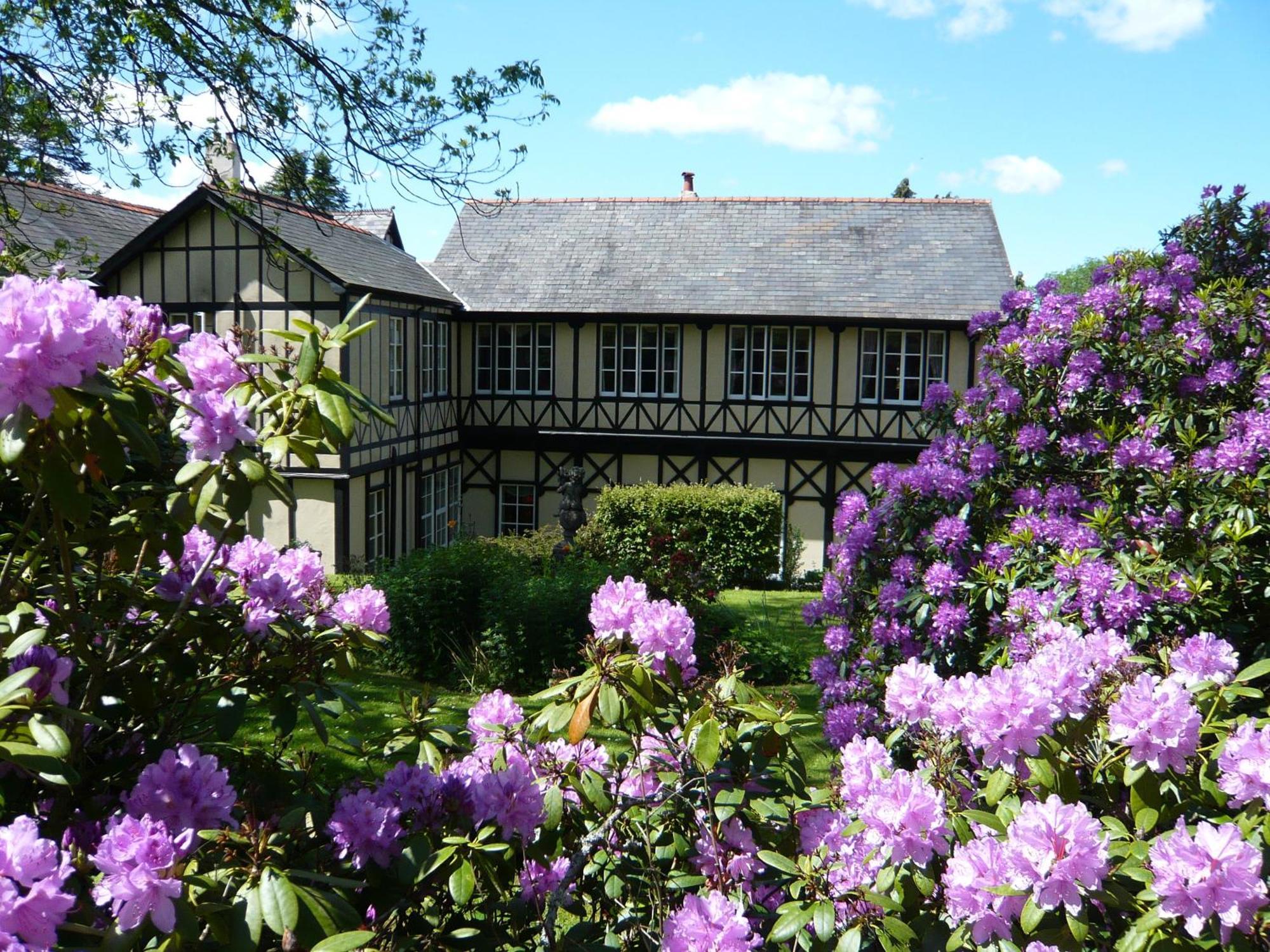 The Lake Country House Hotel & Spa Llangammarch Wells Dış mekan fotoğraf