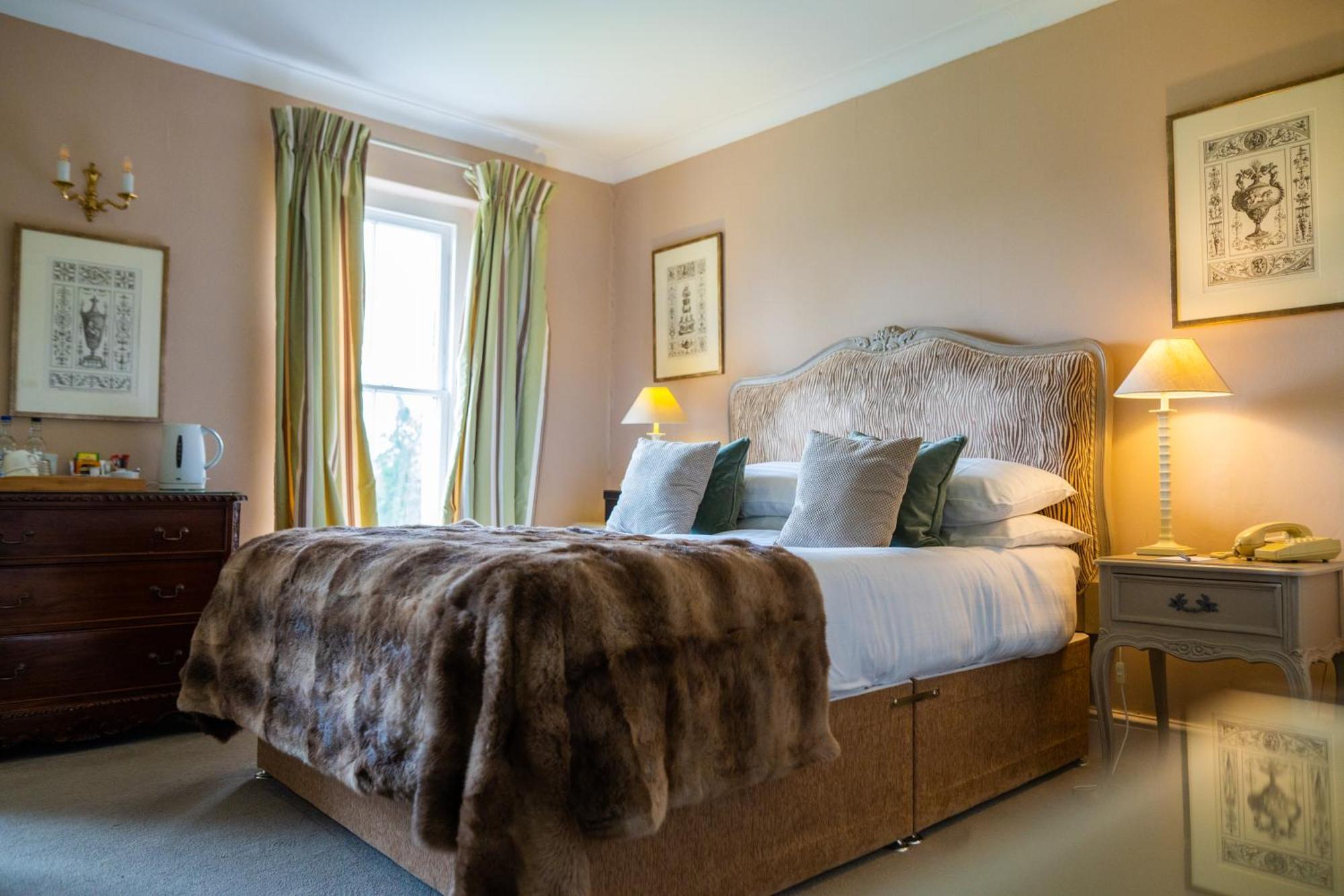 The Lake Country House Hotel & Spa Llangammarch Wells Dış mekan fotoğraf