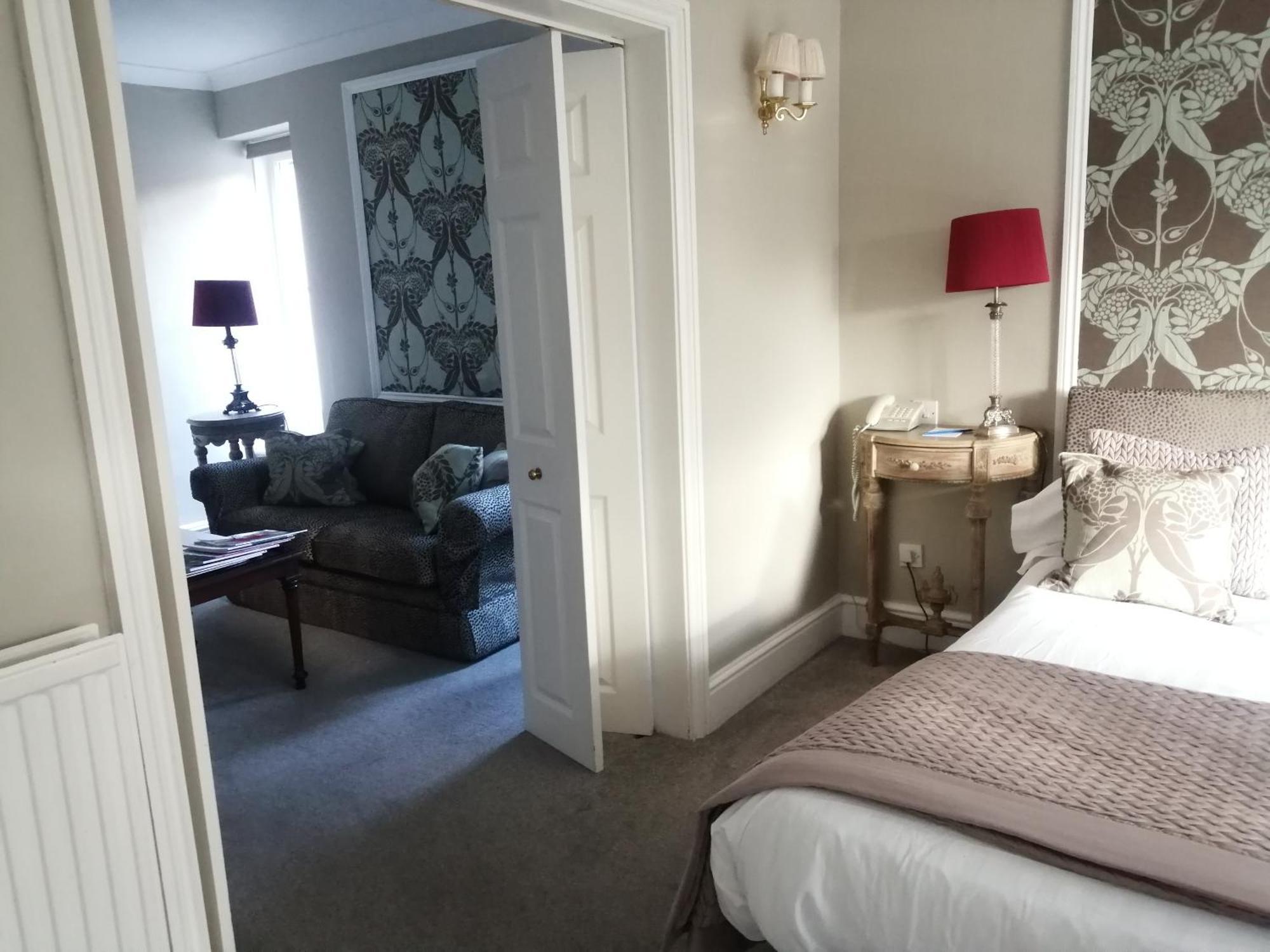 The Lake Country House Hotel & Spa Llangammarch Wells Dış mekan fotoğraf