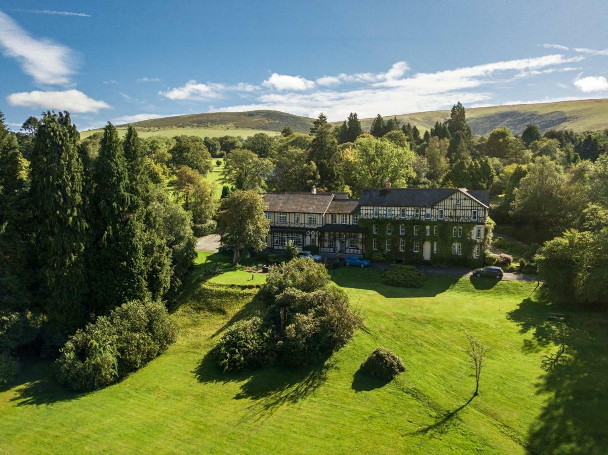 The Lake Country House Hotel & Spa Llangammarch Wells Dış mekan fotoğraf